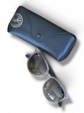 Ray-Ban Clear Frame Women's Sunglasses with Case - Clear/Black (RB4378 6477/11)